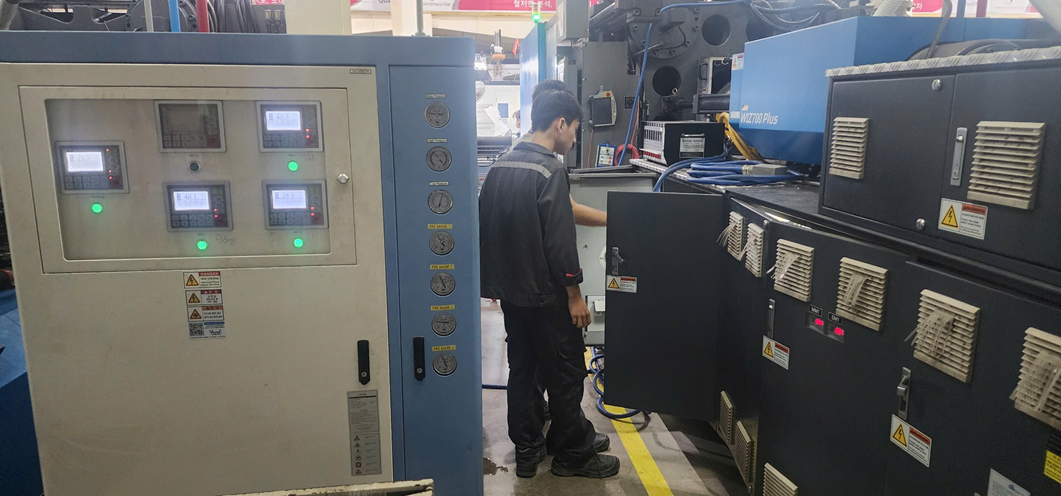 Sửa chữa vỉ mạch máy ép nhựa