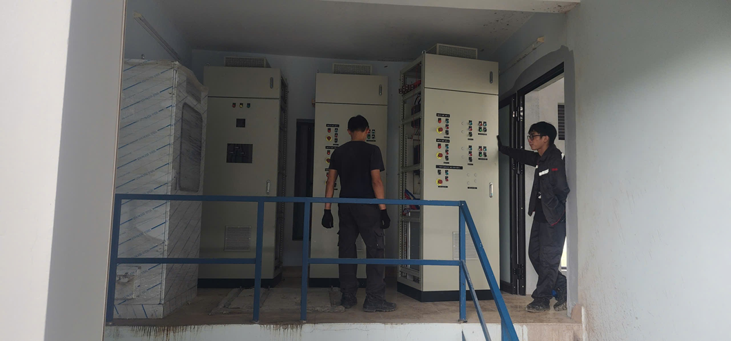 lắp đặt hệ thống tủ điều khiển