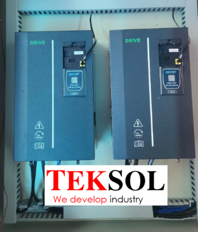 Tủ điện biến tần cho máy đùn nhựa