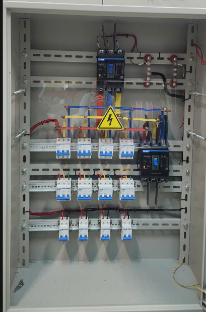 Tủ điện tạm 3 pha dùng trong khu công nghiệp Bắc Ninh
