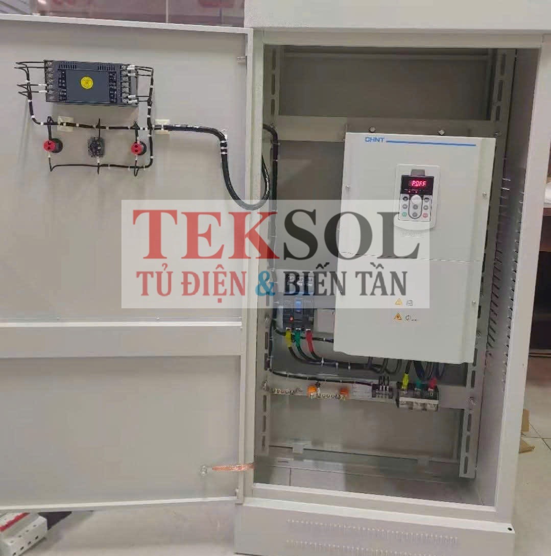 Tủ điện biến tần điều khiển quạt hút khói TEKSOL
