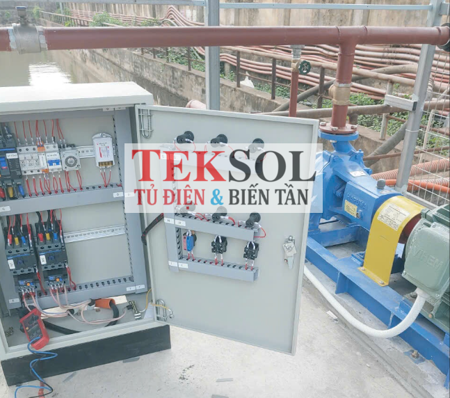 tu dieu khien tram bom