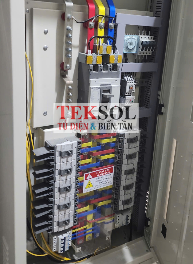 Tủ điện công trình TEKSOL
